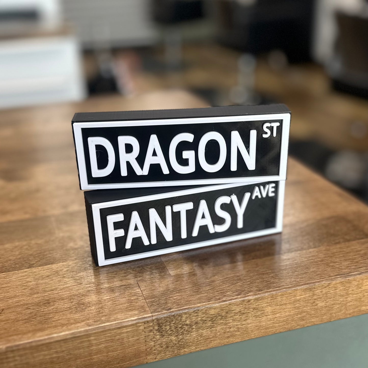 Dragon St - Shelf Sign