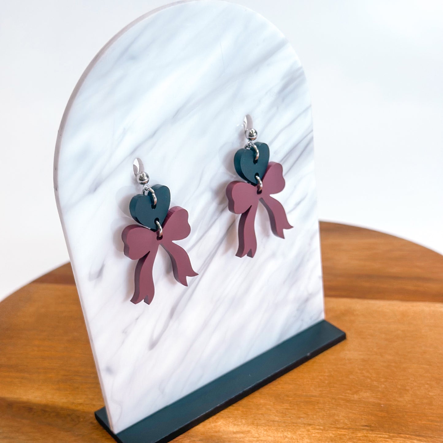 Black/Maroon - Heart Bow SS Dangles