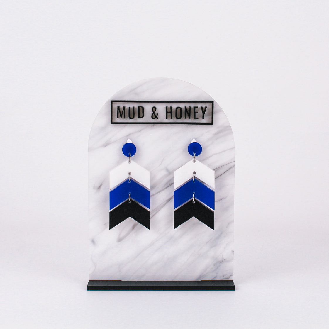 W/B/B - Chevron SS Dangles