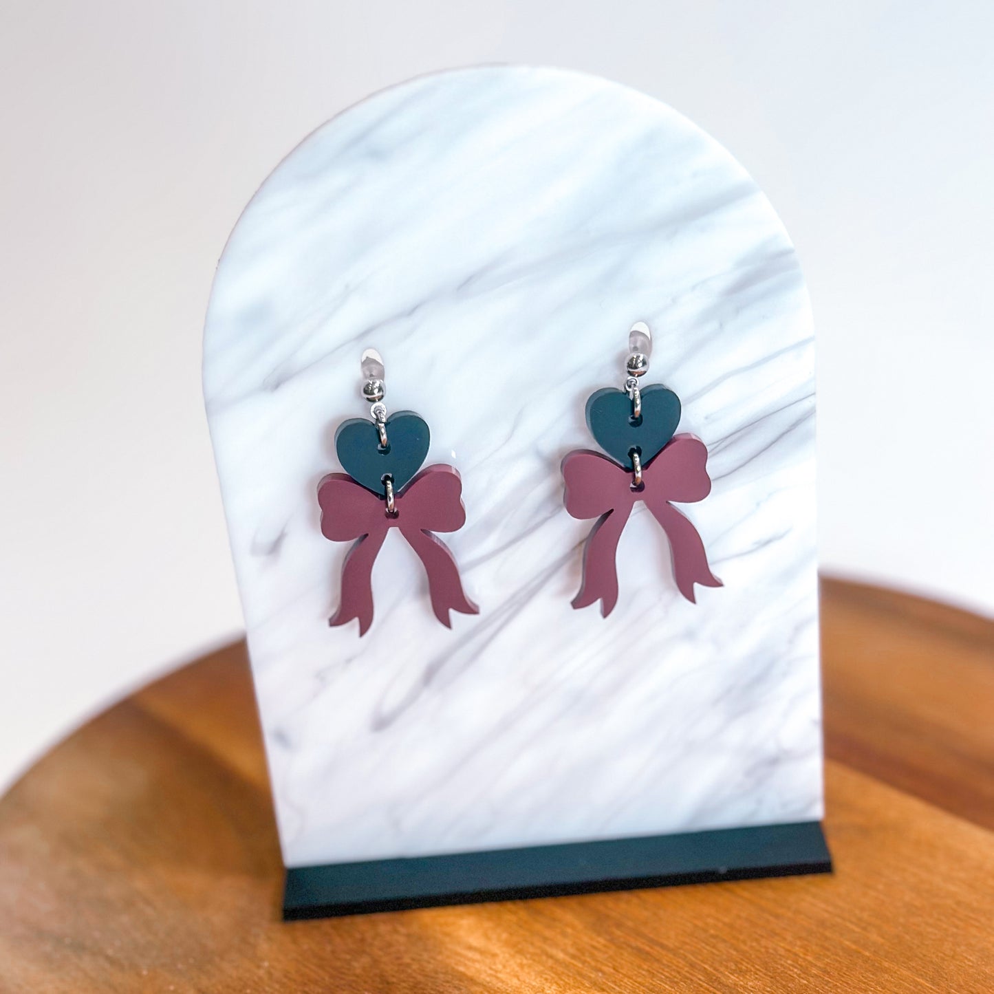 Black/Maroon - Heart Bow SS Dangles