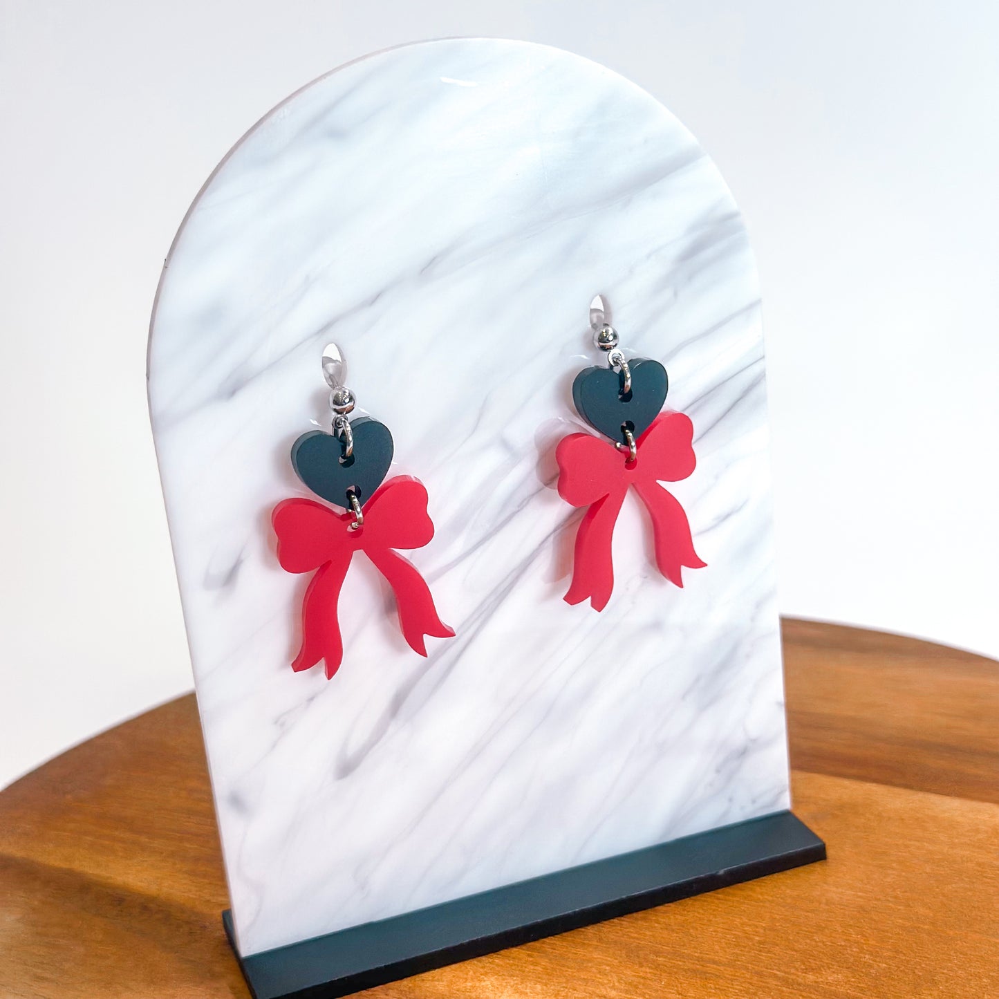 Black/Red - Heart Bow SS Dangles