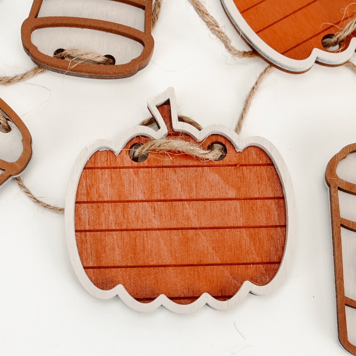 Pumpkin Latte Garland