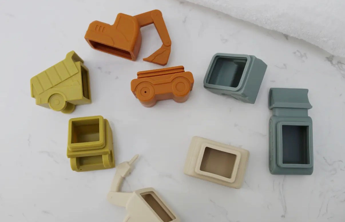 Construction bath toy set