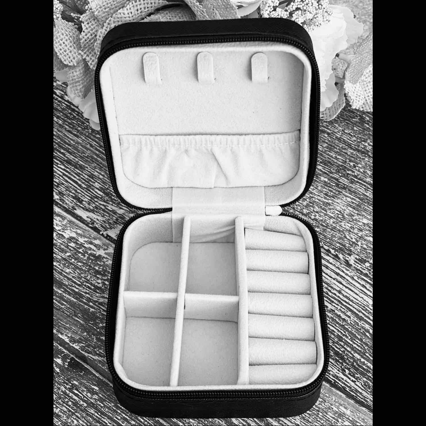 Travel Jewelry Box - Black